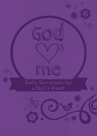 9781624163357 God Hearts Me Daily Devotions For A Girls Heart